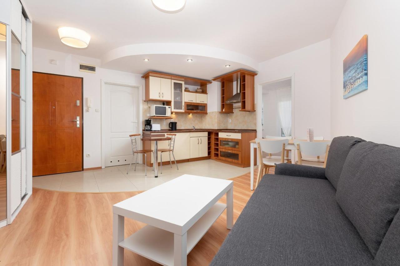 Port Kolobrzeg Str Towarowa By Jantar Apartamenty Kołobrzeg Exterior foto